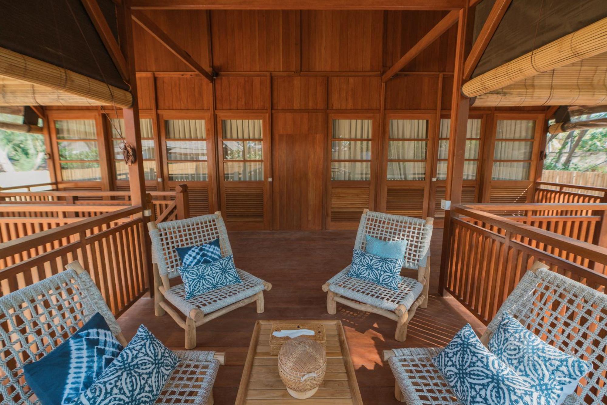 The Gili Beach Resort Gili Trawangan Luaran gambar