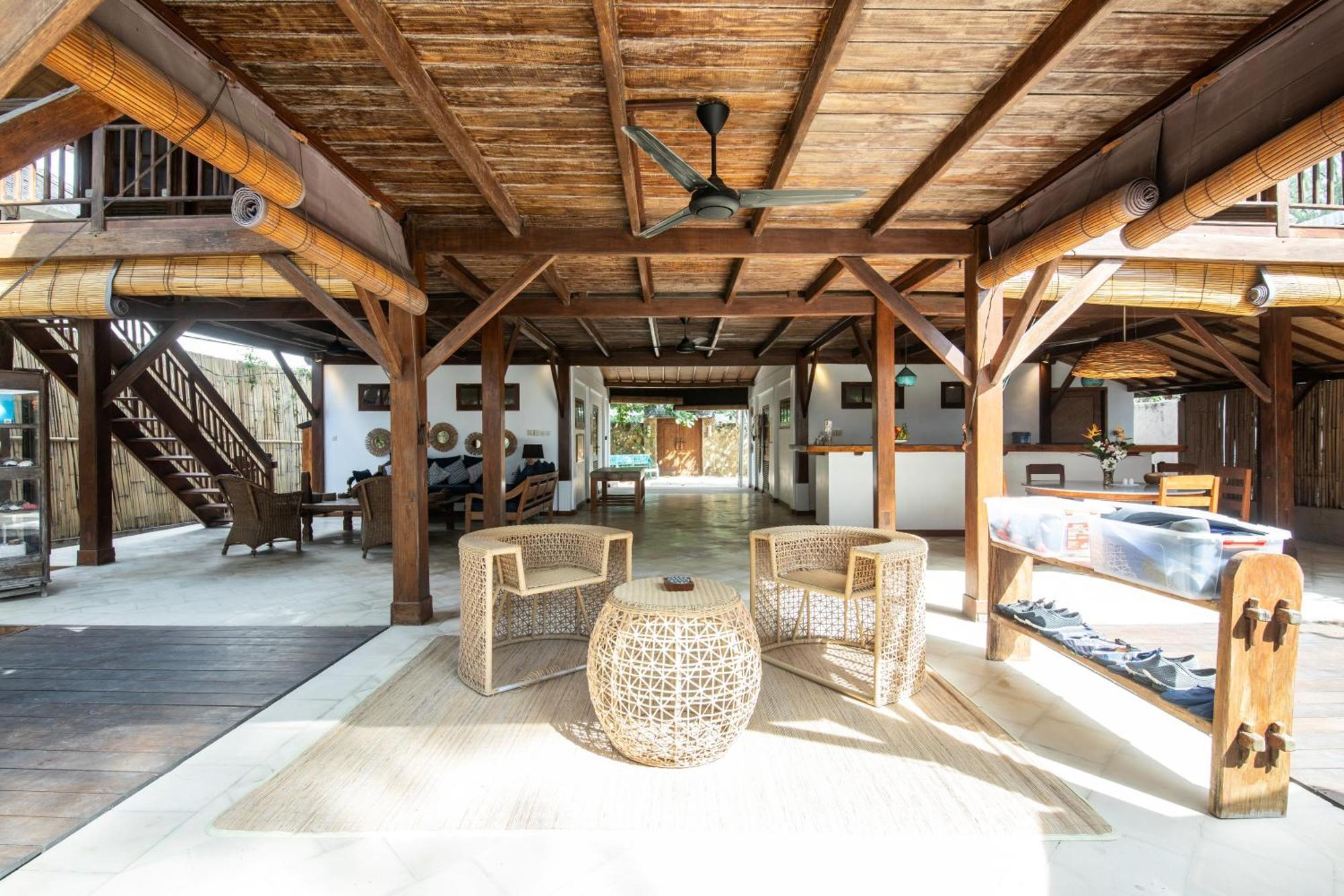 The Gili Beach Resort Gili Trawangan Luaran gambar