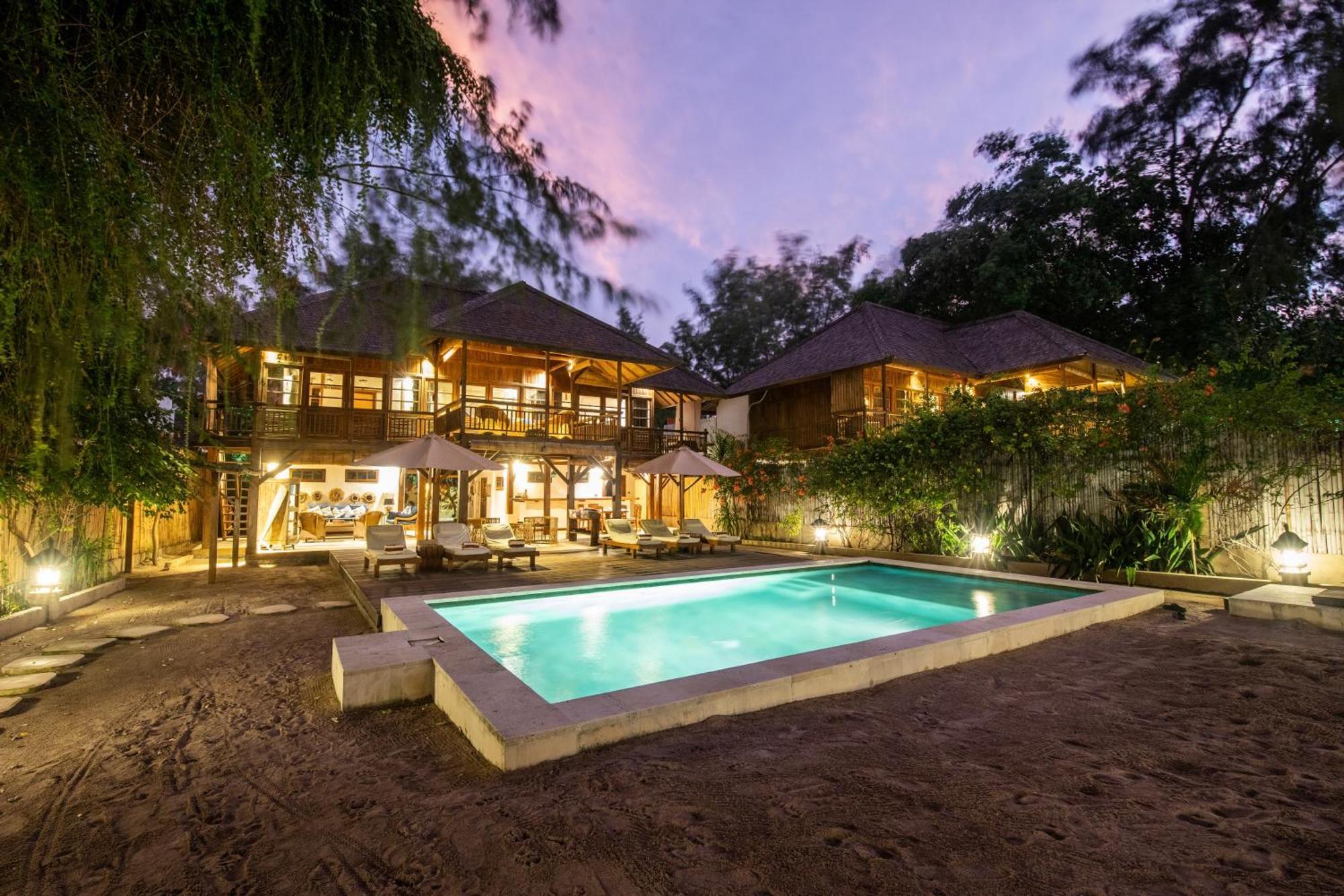 The Gili Beach Resort Gili Trawangan Luaran gambar
